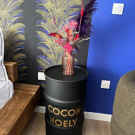 아파트 Cocon Noely 2 *