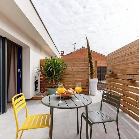 Cocon Noely 2 Apartment *